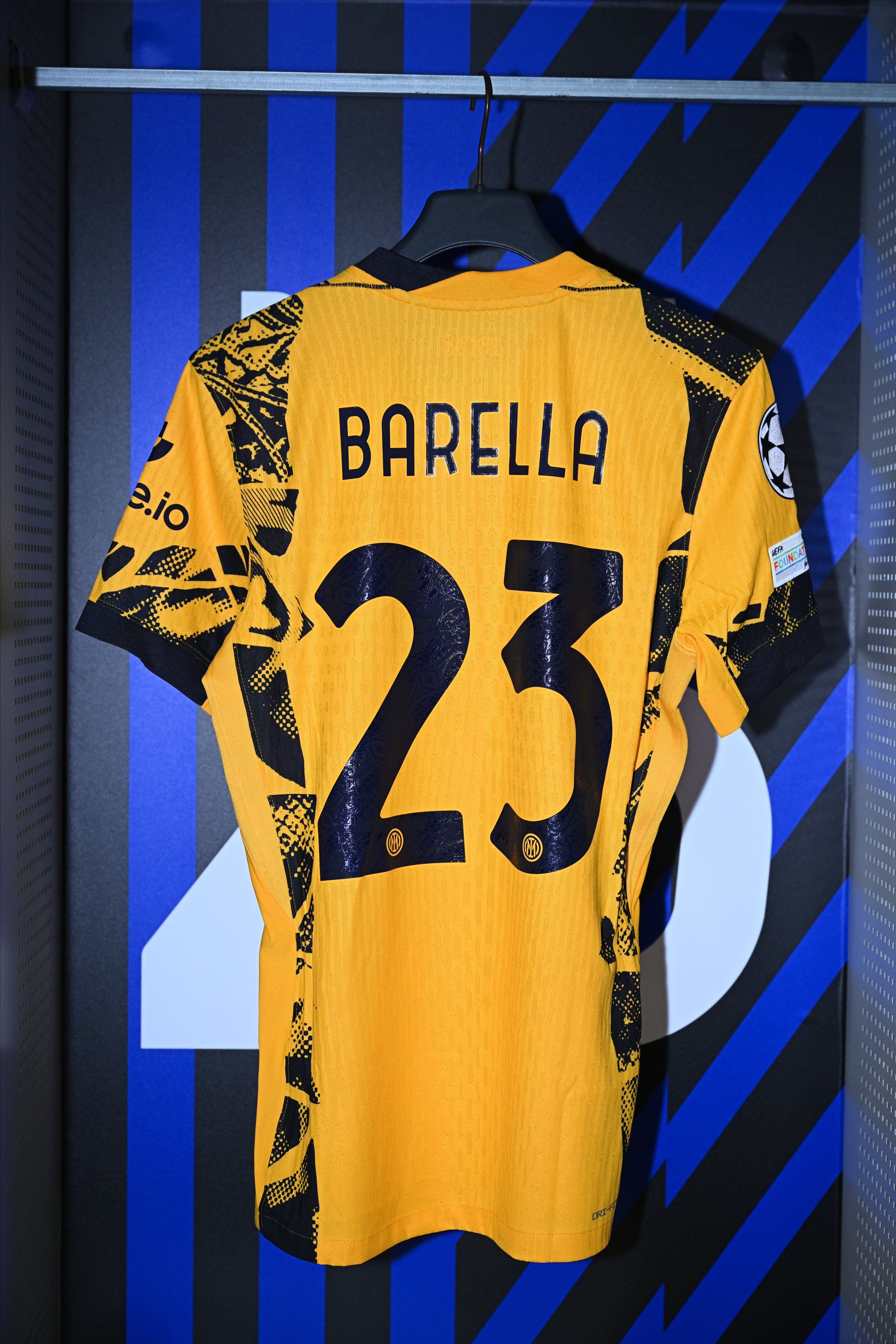 爱游戏官网-包含赛后体能课后，巴黎圣日耳曼战术微调备战欧篮联，更衣室稳定，更衣室氛围转暖的词条