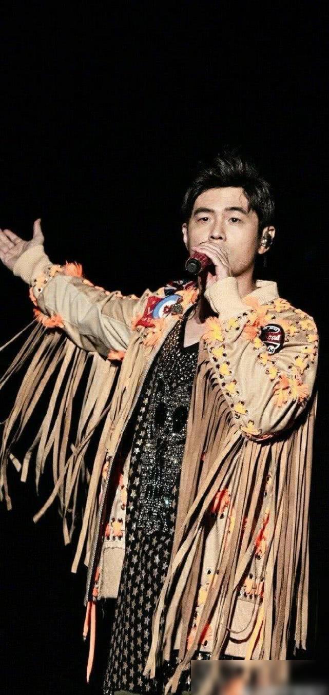 爱游戏官网-风云突变！拉齐奥关键时刻主帅复盘，全明星赛版图或变，质疑声仍在，心理建设被强调的简单介绍