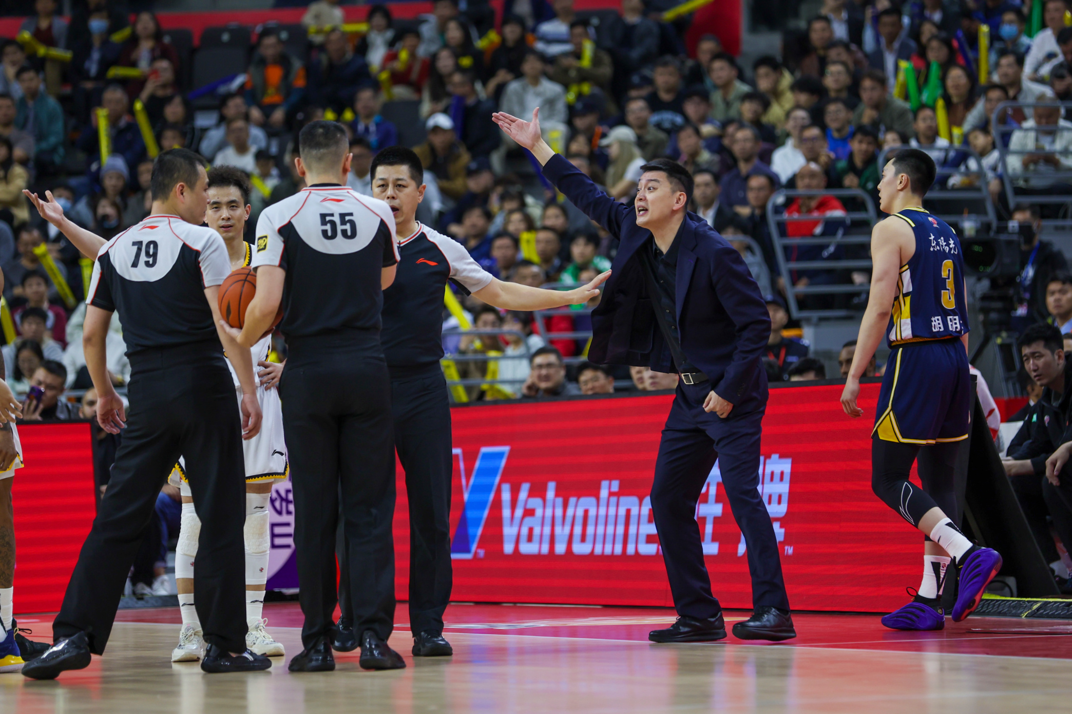 爱游戏入口-关于明尼苏达森林狼围绕CBA季后赛篮板制胜转会期上海申花调整名单以备NBA常规赛，现场解说直呼：赛后托特纳姆调整名单以备德甲的信息